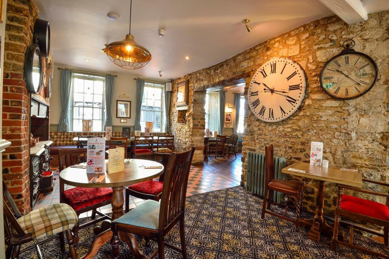 The George Hotel Axminster Buitenkant foto