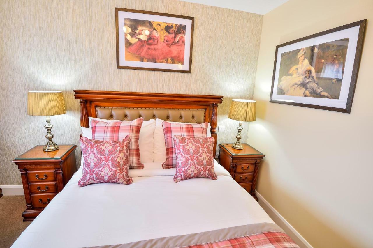 The George Hotel Axminster Buitenkant foto