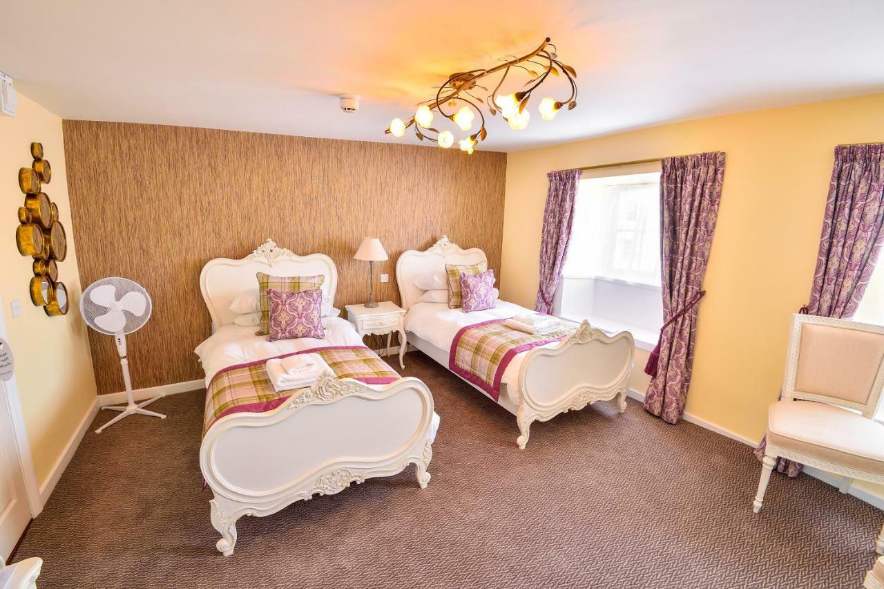 The George Hotel Axminster Buitenkant foto