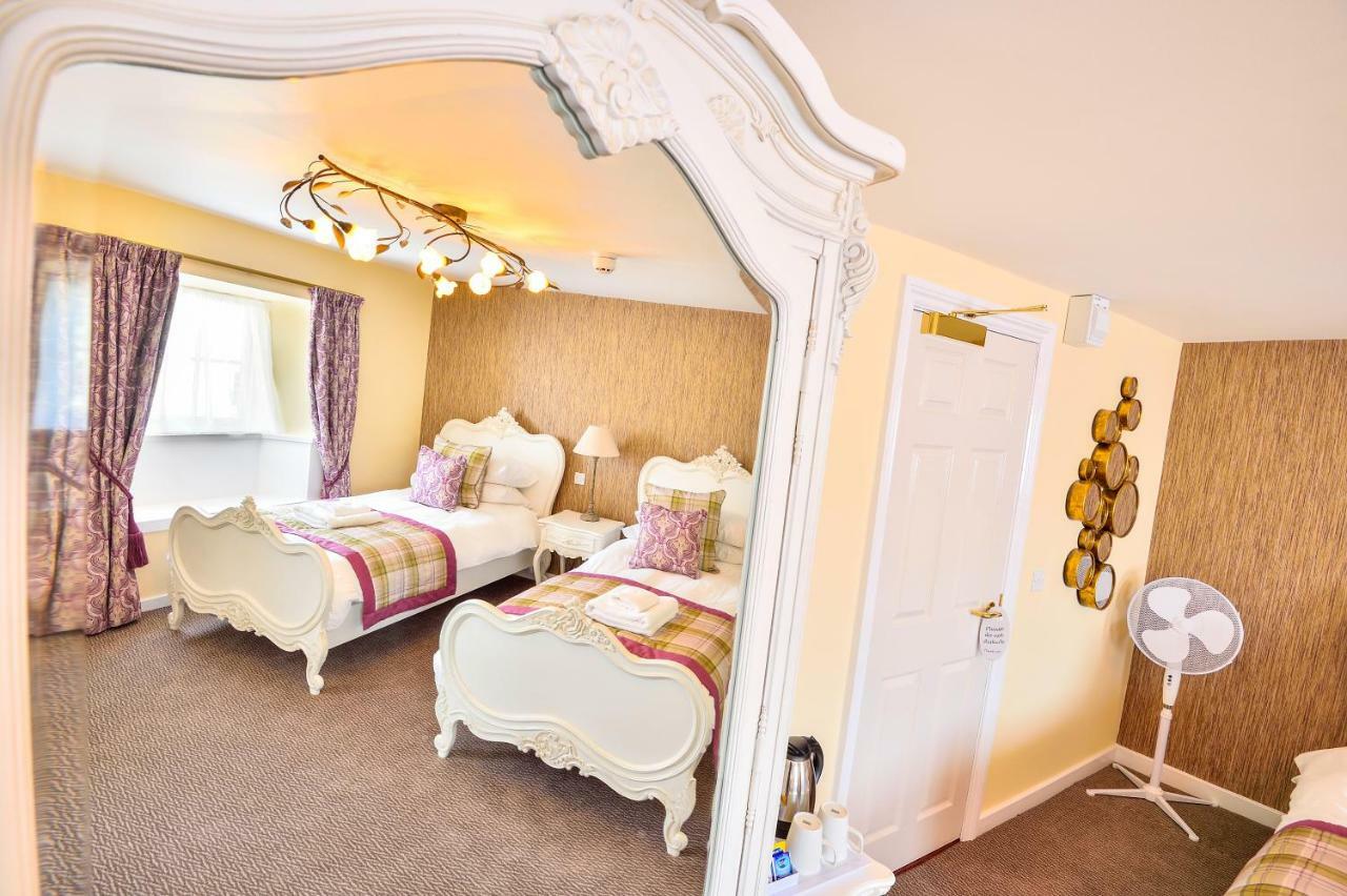 The George Hotel Axminster Buitenkant foto