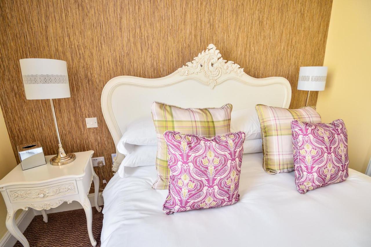 The George Hotel Axminster Buitenkant foto